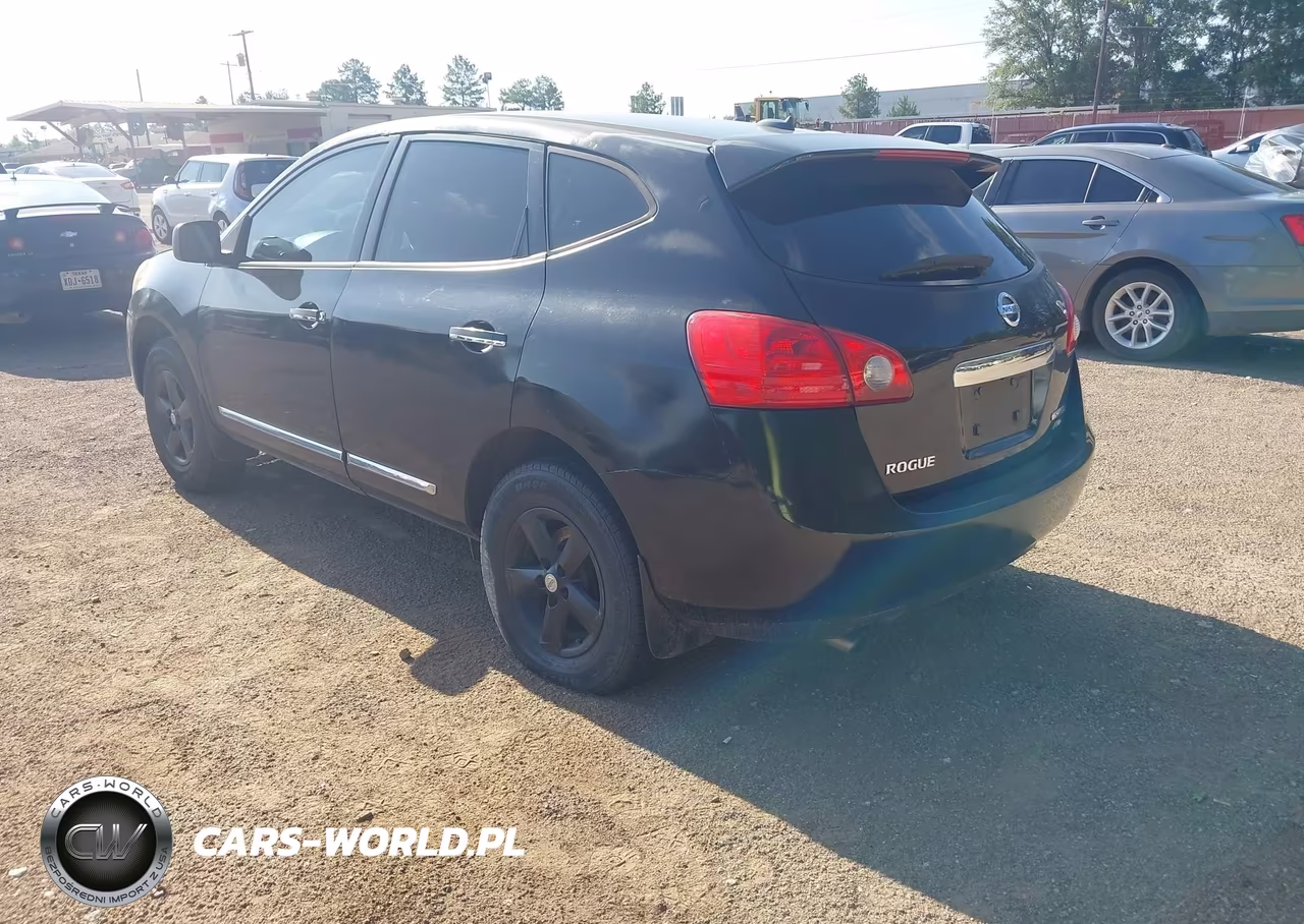 2012 Nissan Rogue S VIN:JN8AS5MV8CW392815 - 3