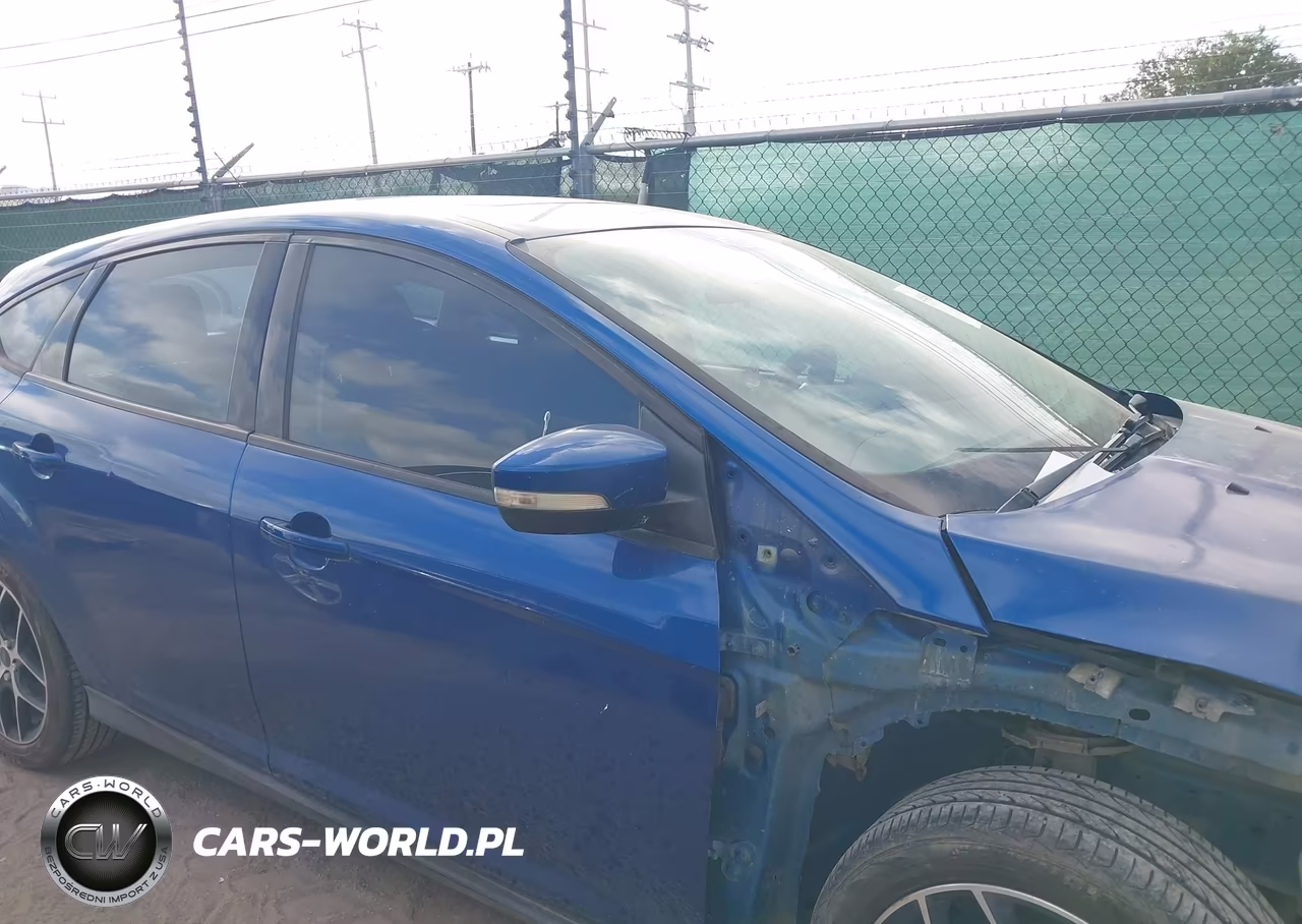 2018 Ford Focus Sel VIN:1FADP3M23JL201195 - 13
