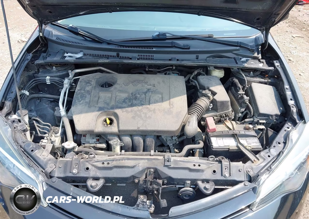 2018 Toyota Corolla Le VIN:2T1BURHE1JC983764 - 10
