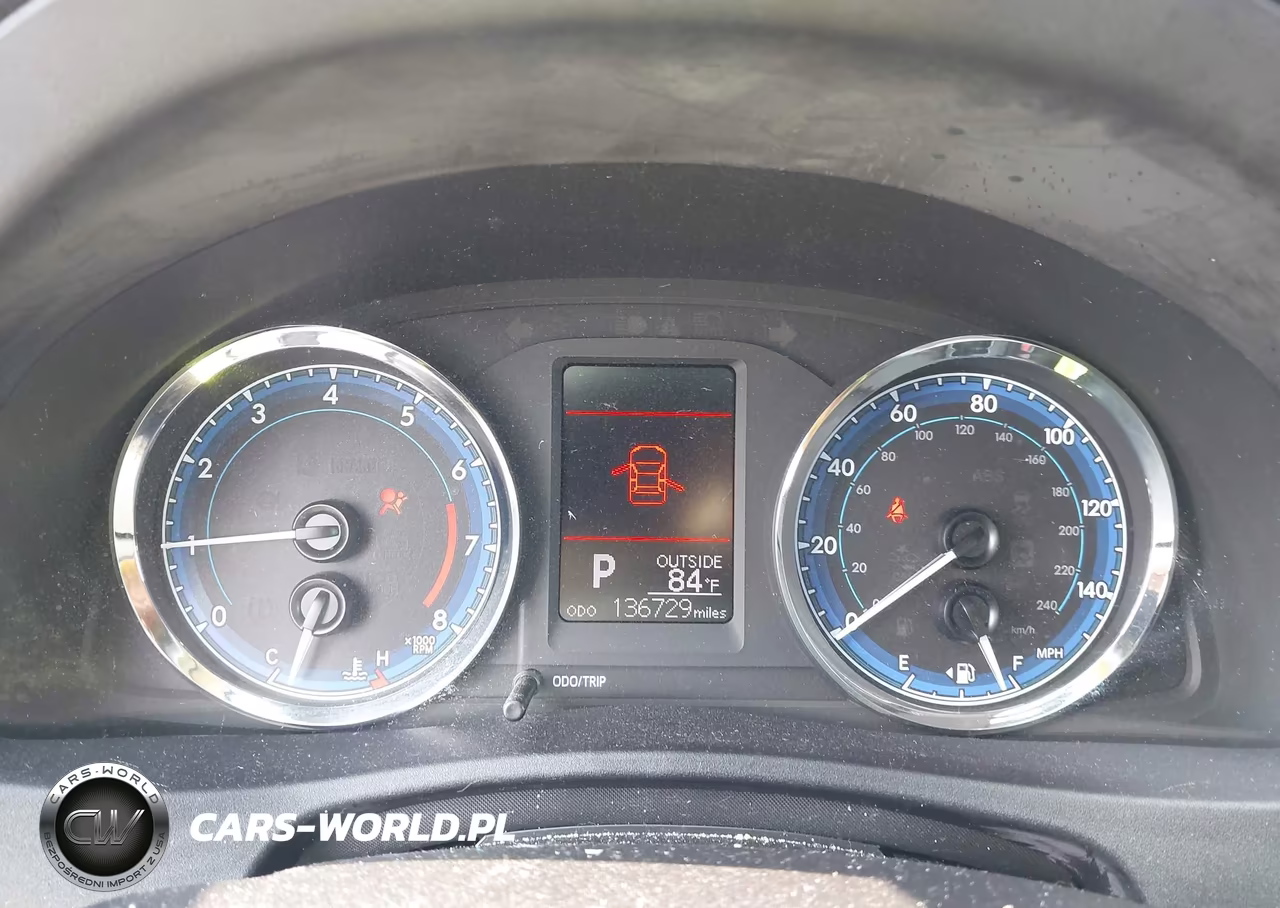 2018 Toyota Corolla Le VIN:2T1BURHE1JC983764 - 7