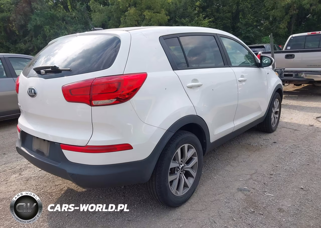 2015 Kia Sportage Lx VIN:KNDPBCAC4F7786694 - 4