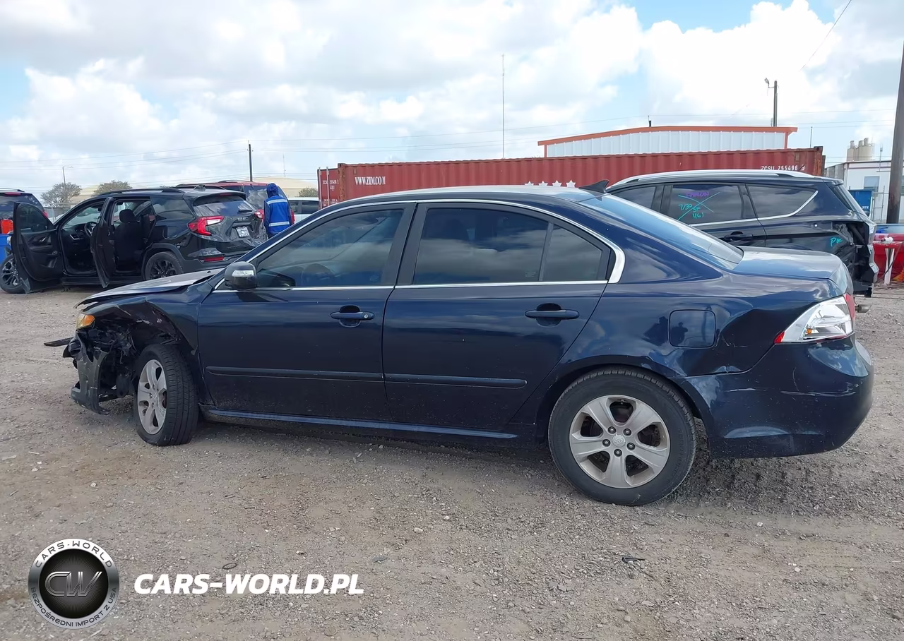 2009 Kia Optima Lx VIN:KNAGE228X95319398 - 13