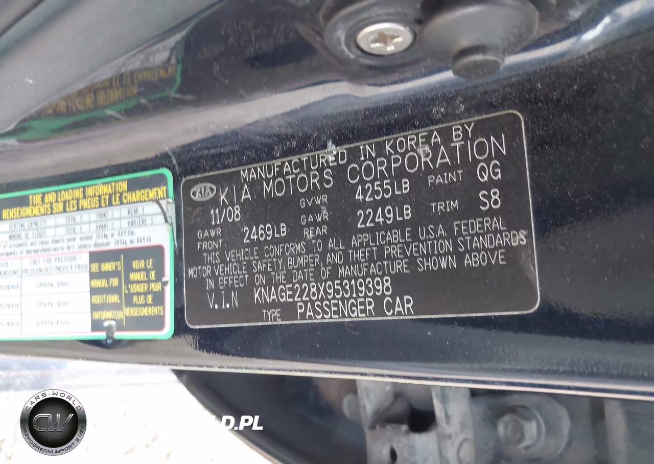 2009 Kia Optima Lx VIN:KNAGE228X95319398 - 9