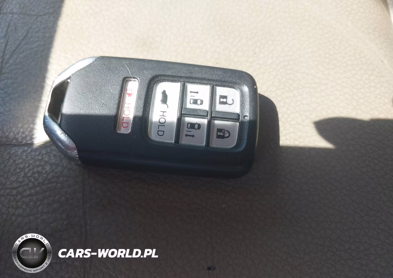 2016 Honda Odyssey Ex-L VIN:5FNRL5H64GB025726 - 11
