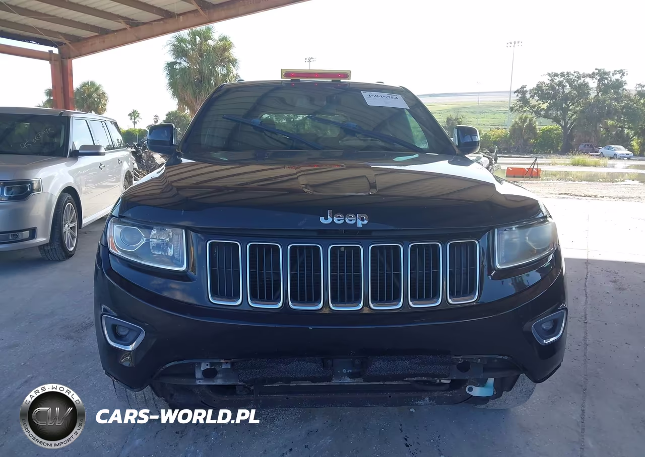 2015 Jeep Grand Cherokee Laredo VIN:1C4RJEAG1FC739852 - 12