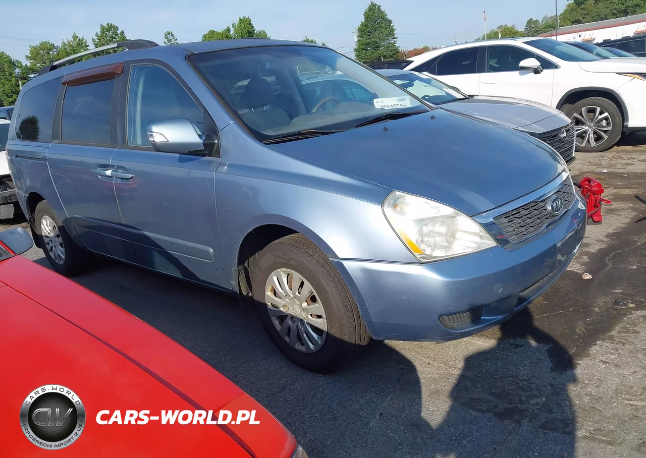 2012 Kia Sedona Lx