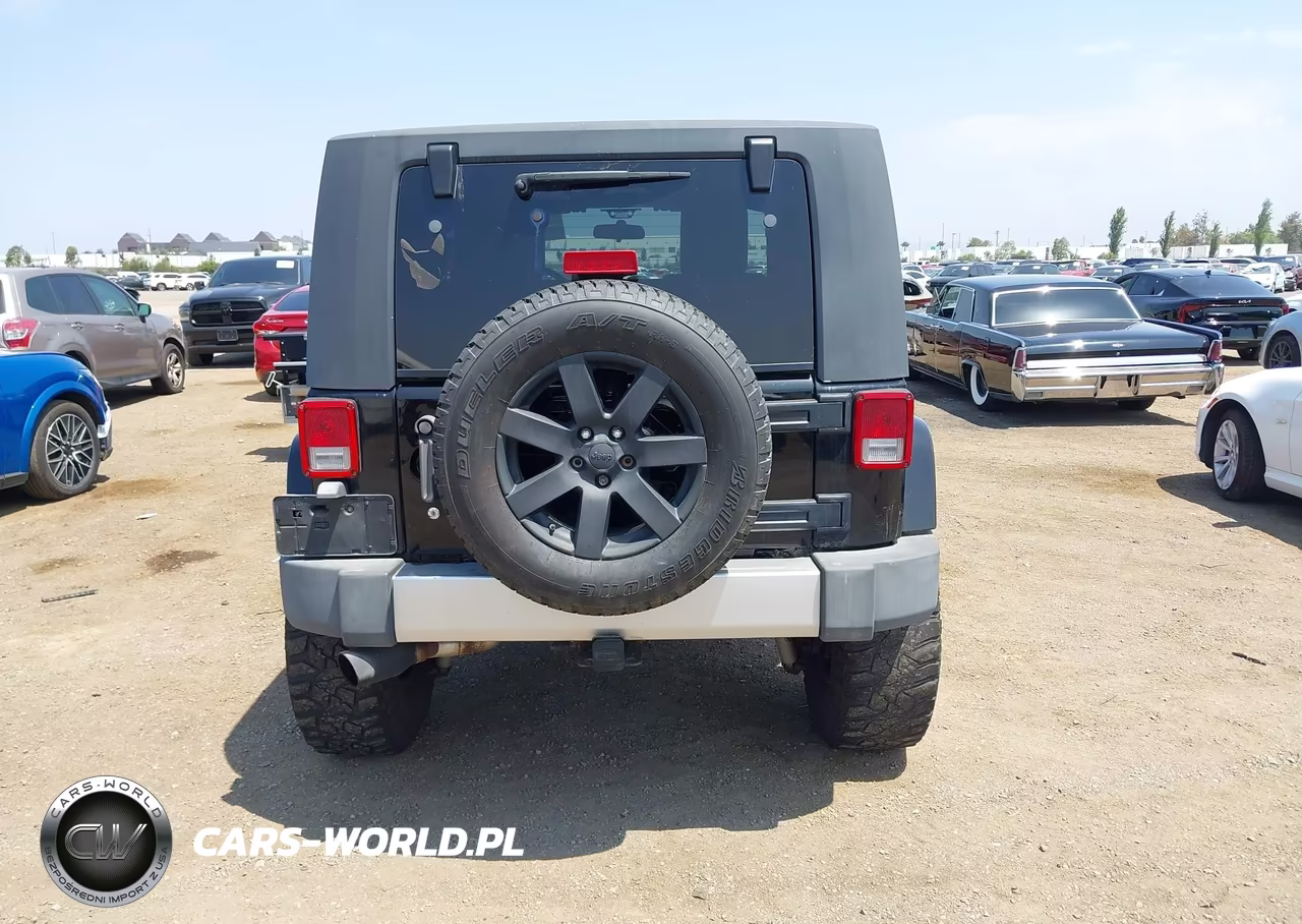 2008 Jeep Wrangler Sahara VIN:1J8FA54128L561245 - 16