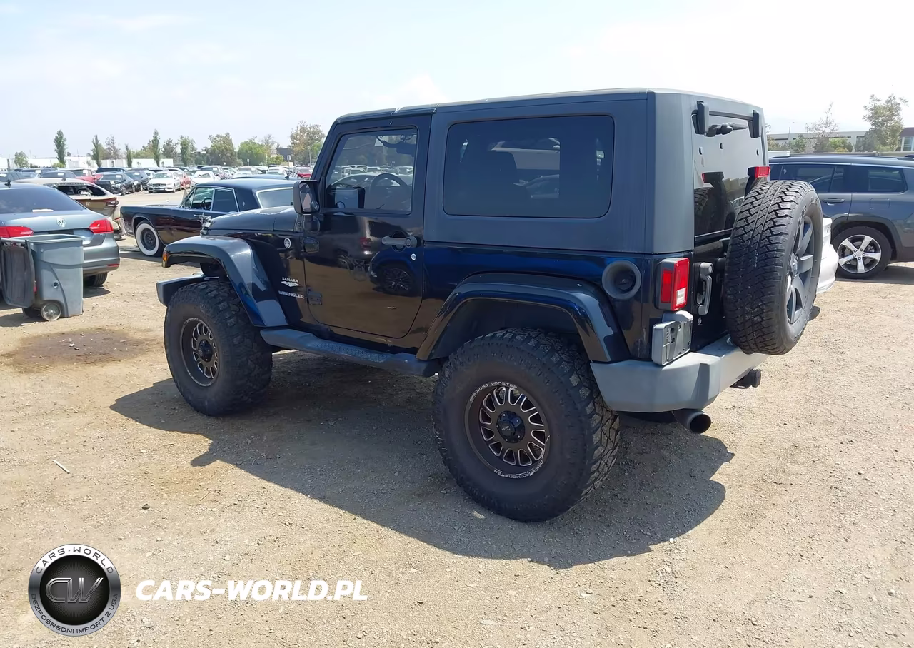 2008 Jeep Wrangler Sahara VIN:1J8FA54128L561245 - 3
