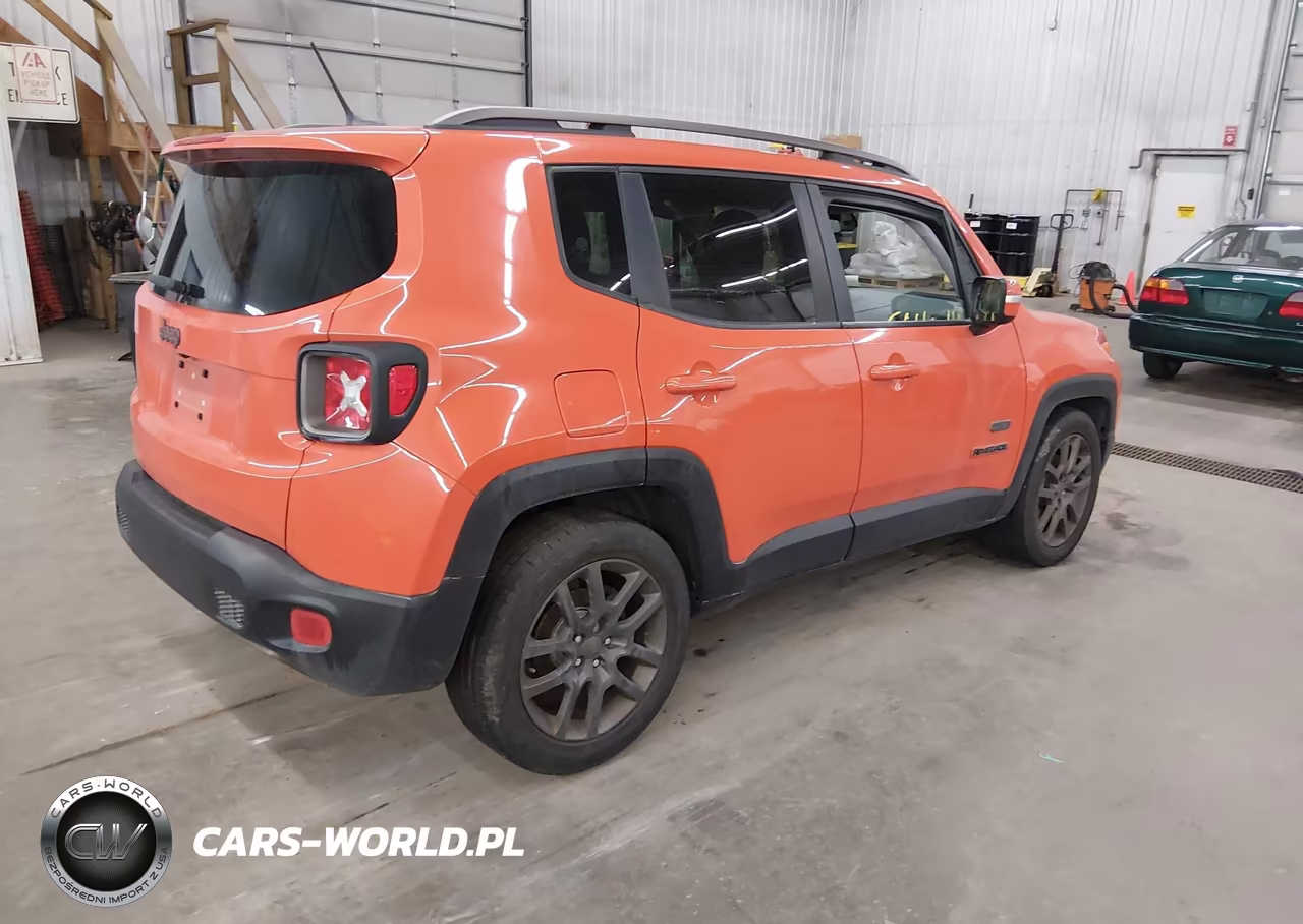 2016 Jeep Renegade 75Th Anniversary VIN:ZACCJABT3GPC70738 - 4