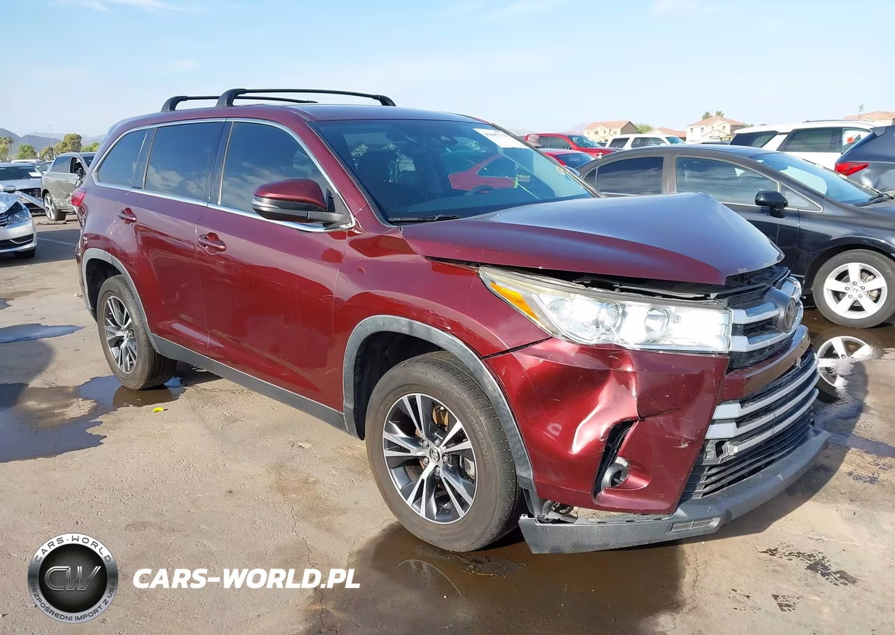 2019 Toyota Highlander Le – zdjęcie 1 z 16