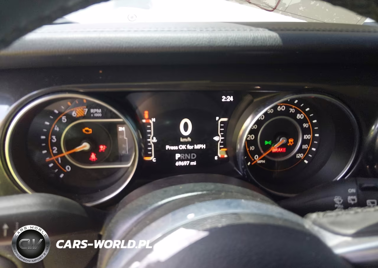 2022 Jeep Wrangler Unlimited Sahara Altitude 4X4 VIN:1C4HJXEN1NW216330 - 7