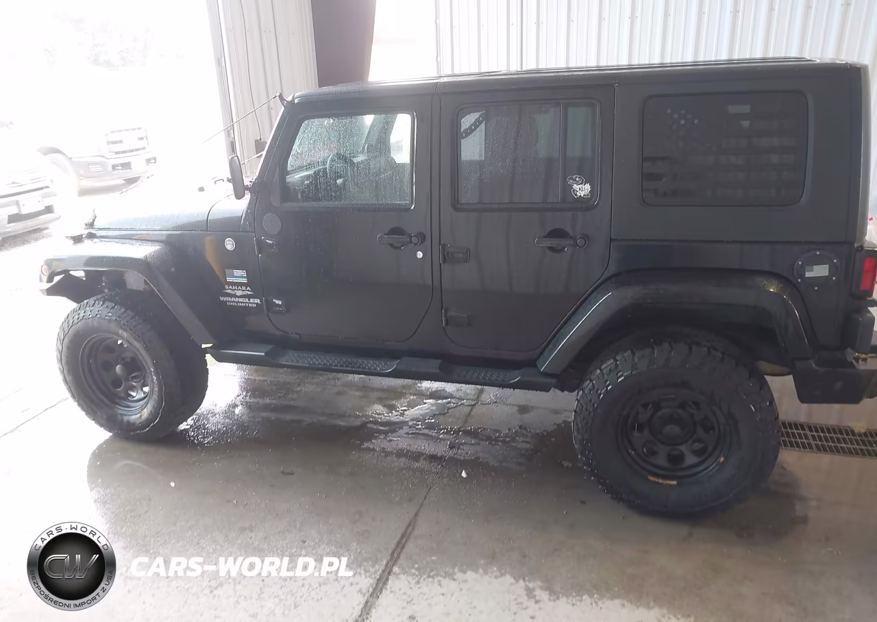 2008 Jeep Wrangler Unlimited Sahara VIN:1J8GA59158L592955 - 14