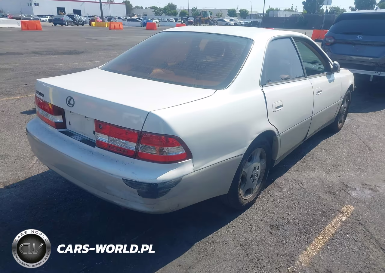2001 Lexus Es 300 VIN:JT8BF28GX10311441 - 4