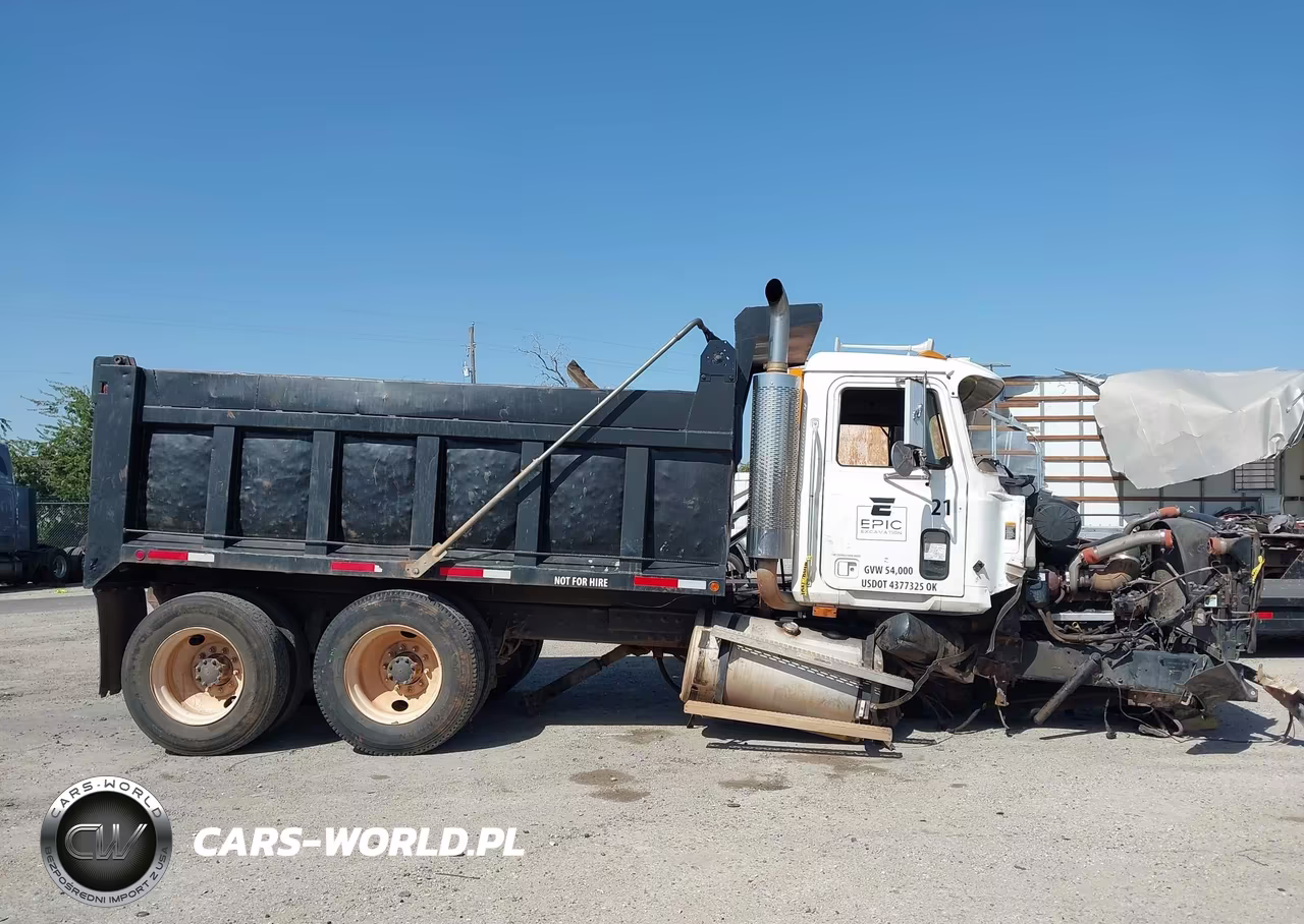 2001 Mack 600 Ch600 VIN:1M1AA14YX1W141051 - 12