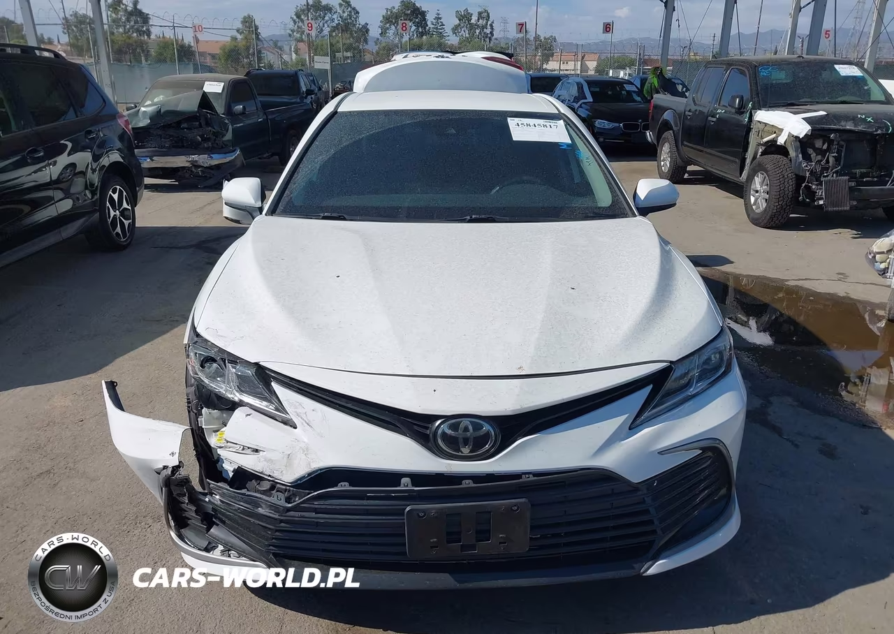 2022 Toyota Camry Le VIN:4T1C11AK9NU006939 - 13