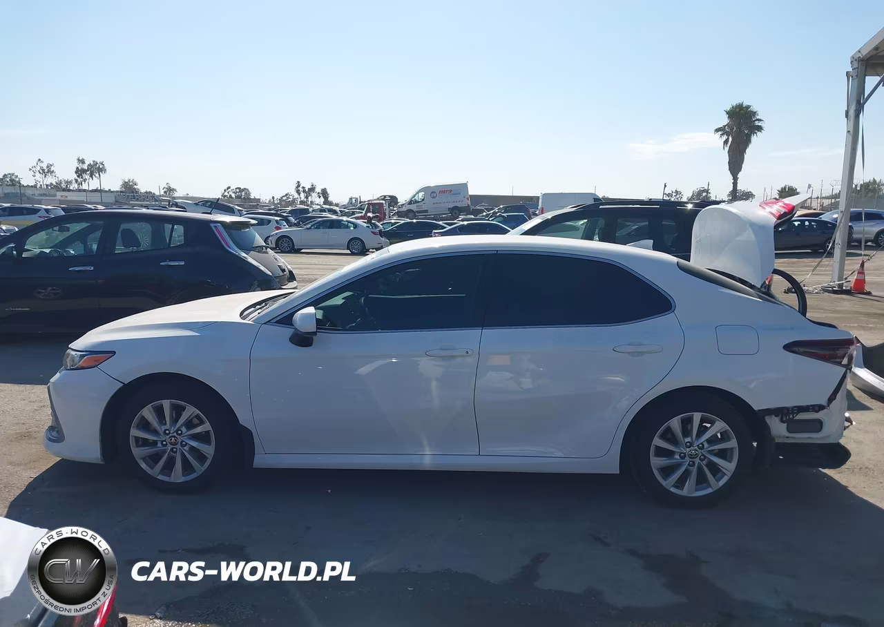 2022 Toyota Camry Le VIN:4T1C11AK9NU006939 - 15
