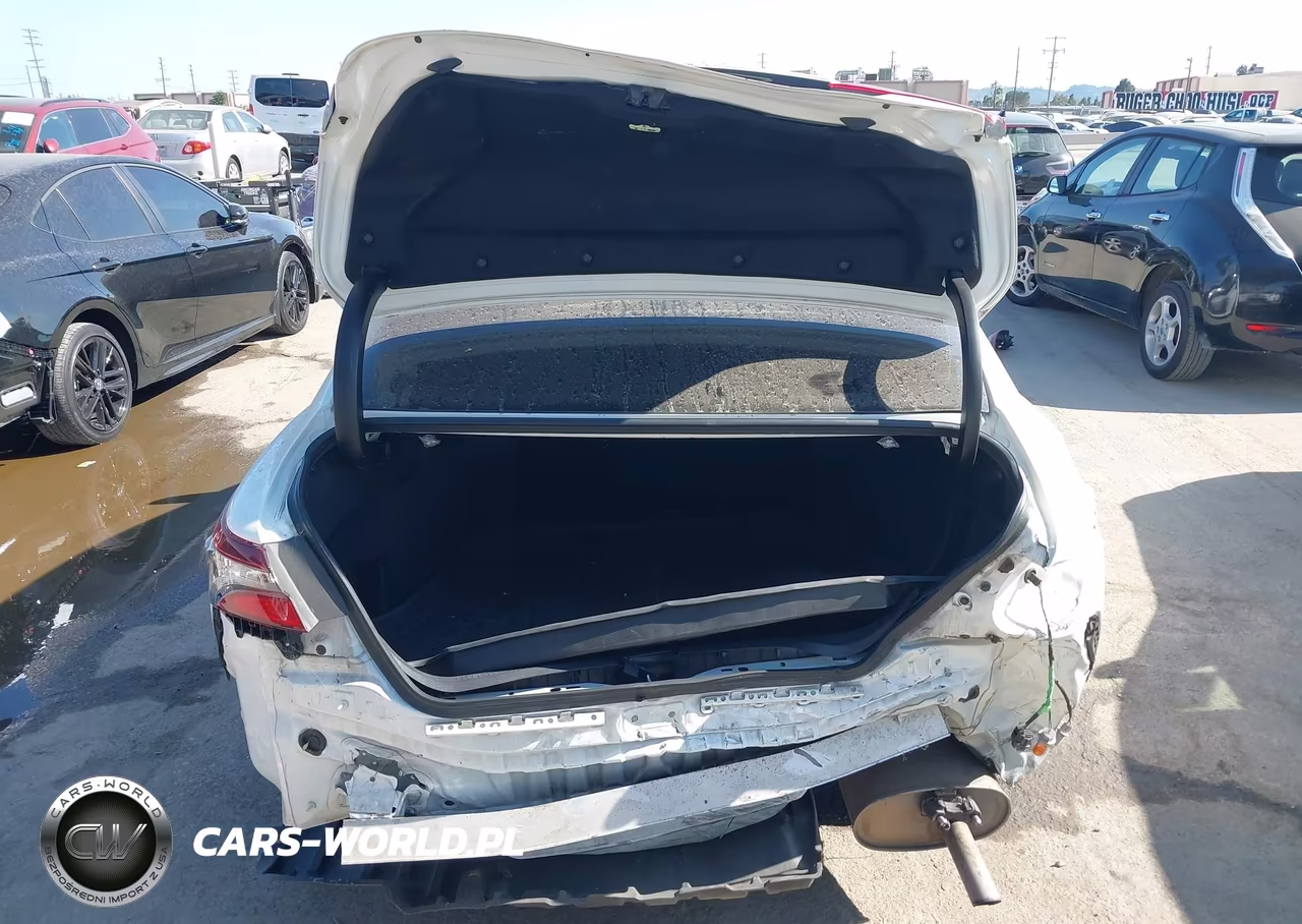 2022 Toyota Camry Le VIN:4T1C11AK9NU006939 - 17