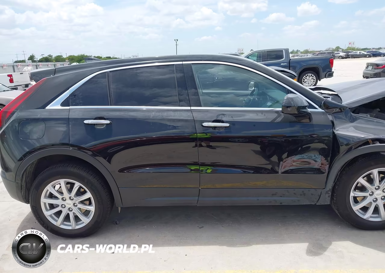 2022 Cadillac Xt4 Fwd Luxury VIN:1GYAZAR46NF169184 - 12