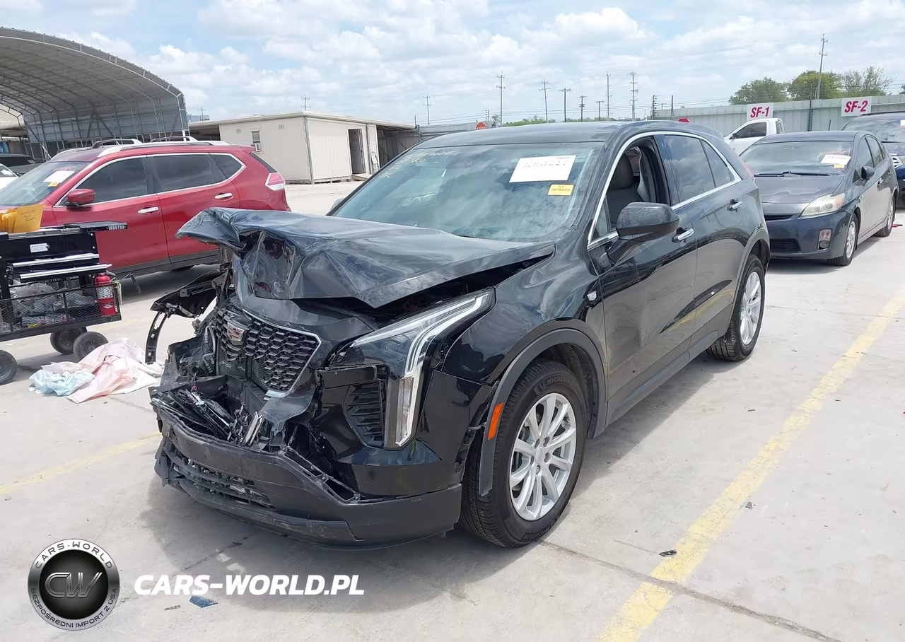 2022 Cadillac Xt4 Fwd Luxury VIN:1GYAZAR46NF169184 - 2