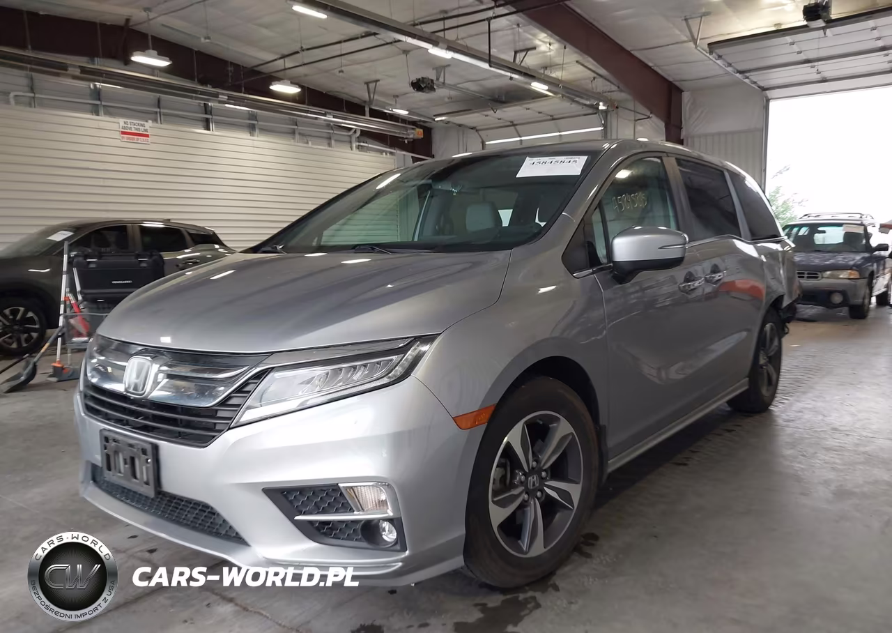 2019 Honda Odyssey Touring VIN:5FNRL6H83KB039391 - 2