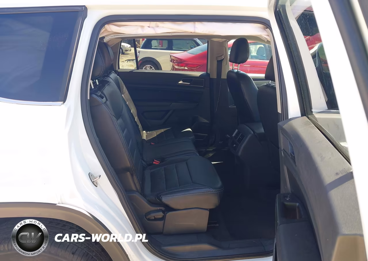 2018 Volkswagen Atlas 3.6L V6 S VIN:1V2GR2CA1JC541898 - 19