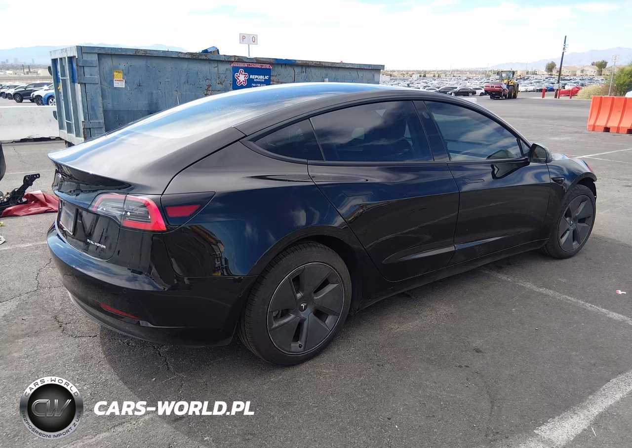 2022 Tesla Model 3 Long Range Dual Motor All-Wheel Drive VIN:5YJ3E1EB2NF186924 - 4