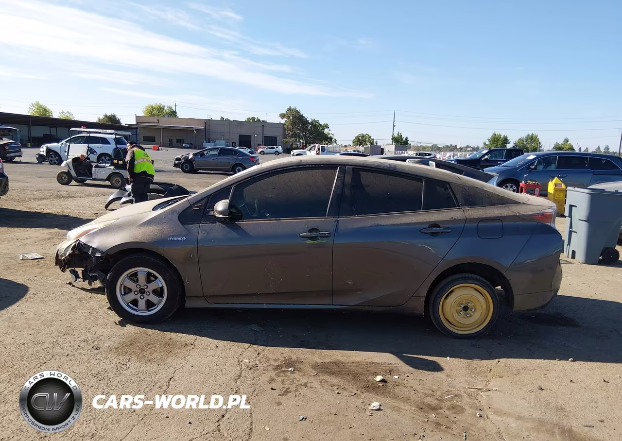 2018 Toyota Prius Two Eco VIN:JTDKARFU8J3548526 - 15