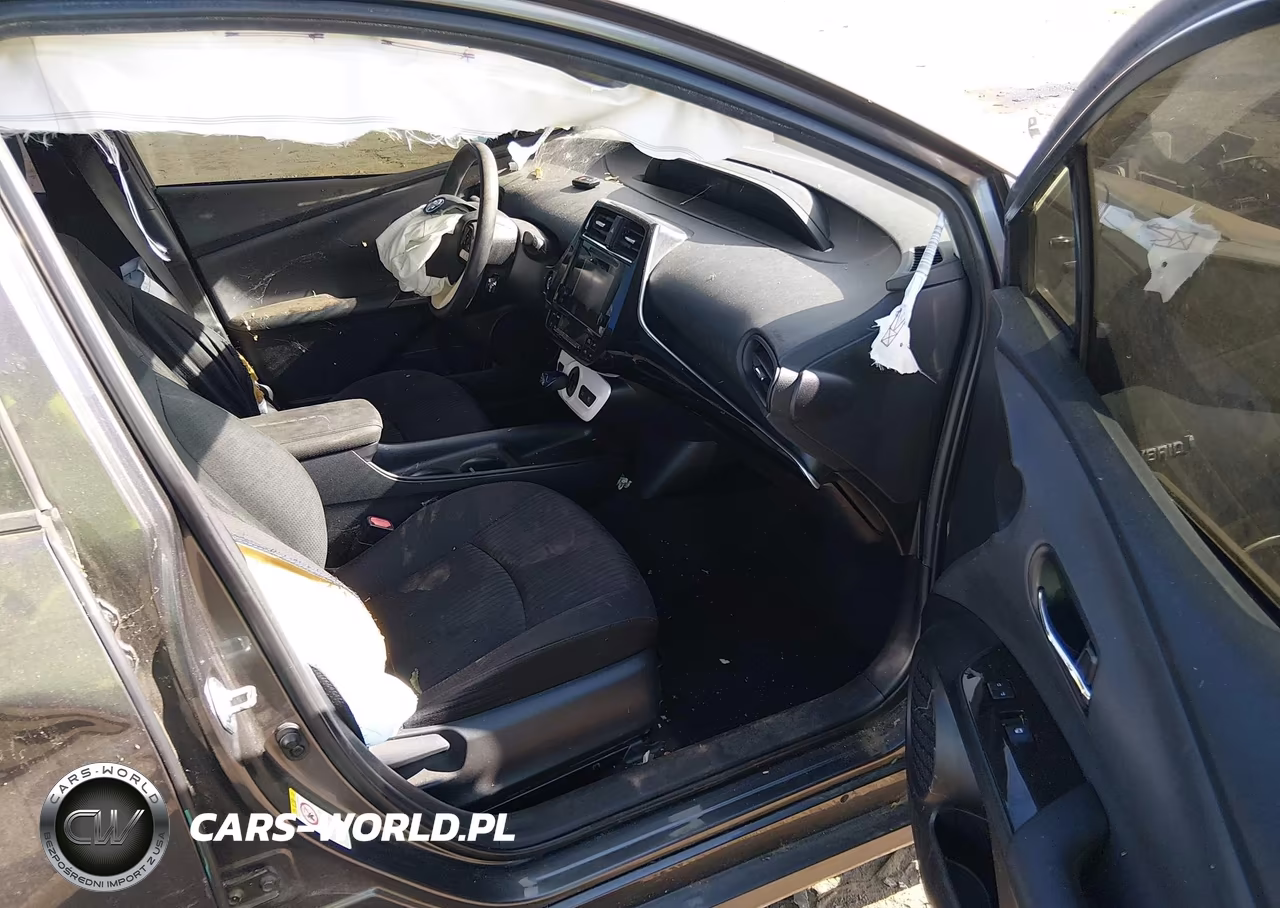 2018 Toyota Prius Two Eco VIN:JTDKARFU8J3548526 - 5