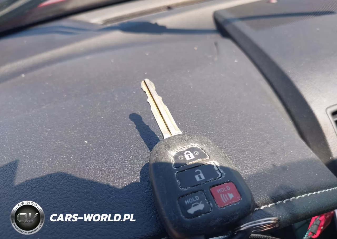 2017 Toyota Camry Le VIN:4T1BF1FK7HU758231 - 11