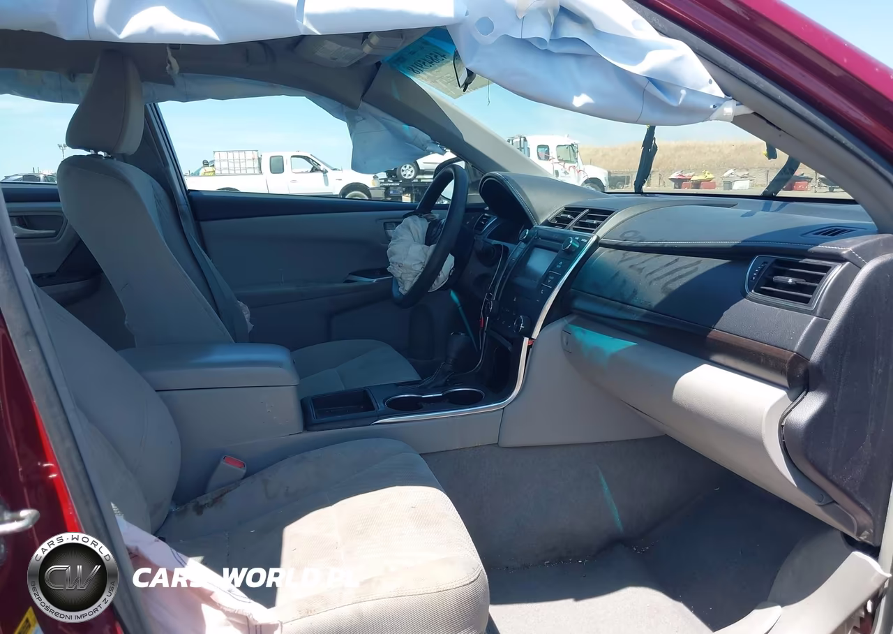 2017 Toyota Camry Le VIN:4T1BF1FK7HU758231 - 5