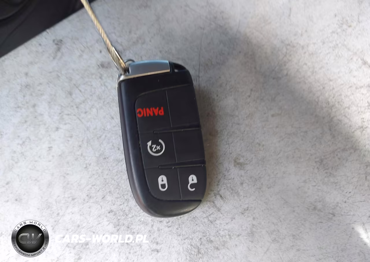 2021 Jeep Grand Cherokee Laredo E 4X4 VIN:1C4RJFAGXMC678620 - 11