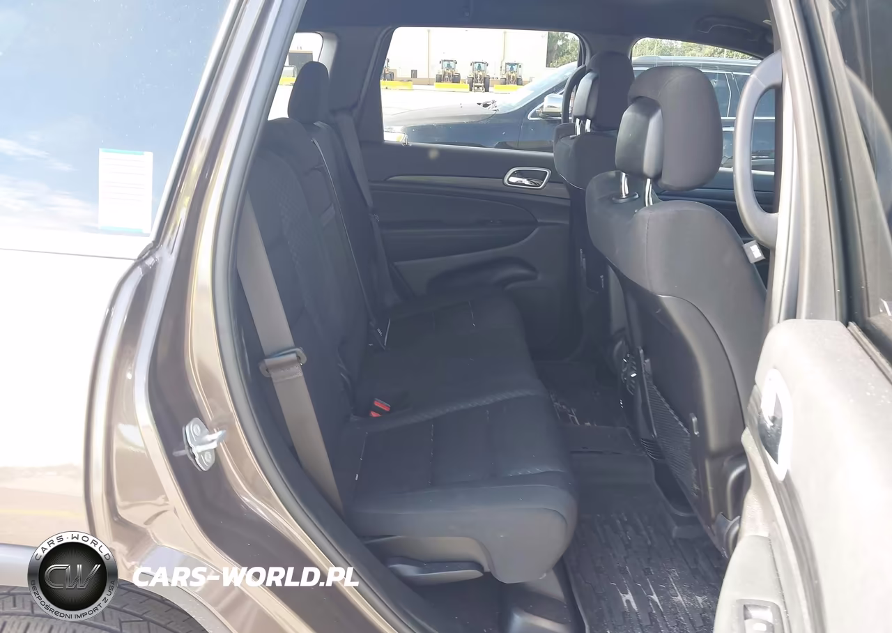 2021 Jeep Grand Cherokee Laredo E 4X4 VIN:1C4RJFAGXMC678620 - 8