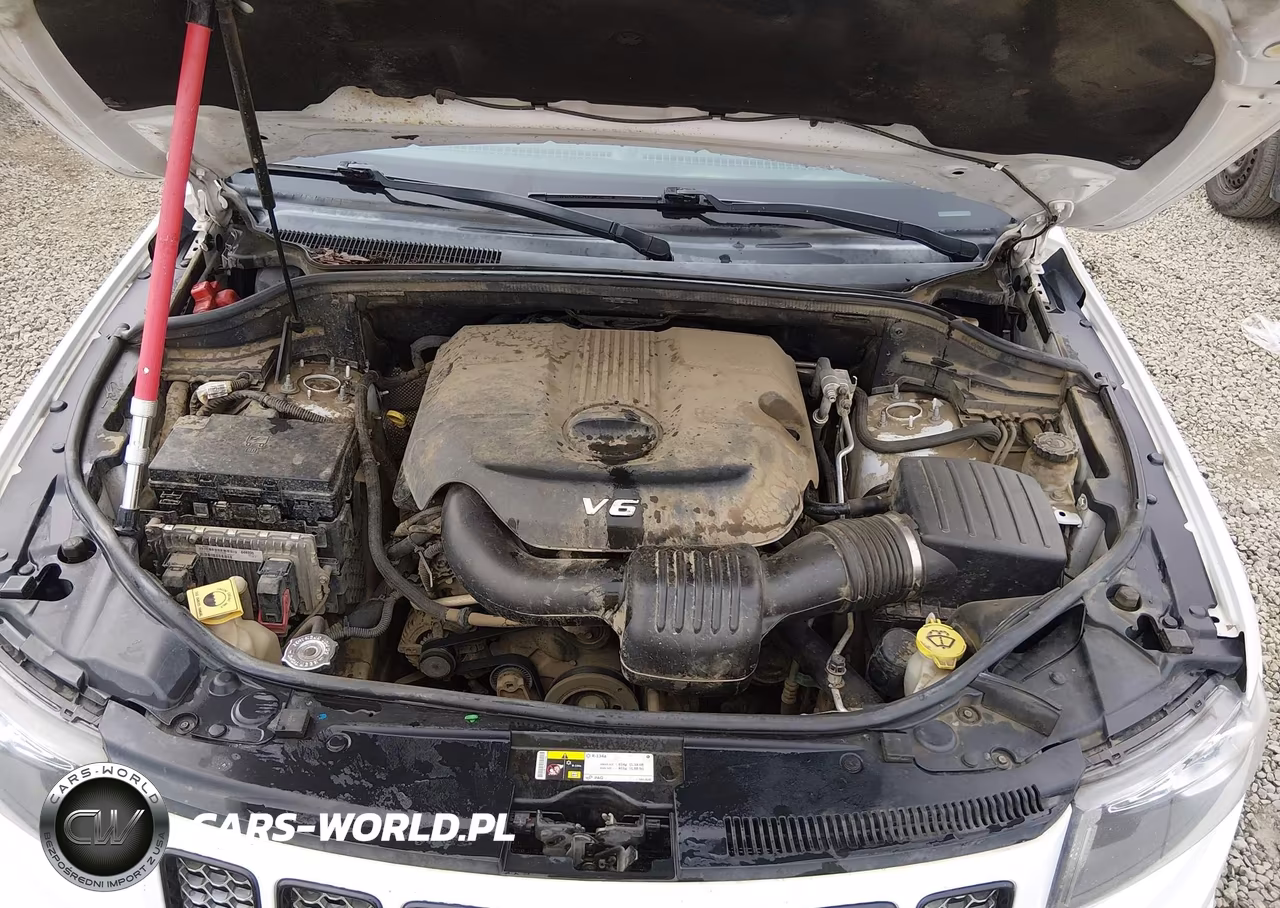 2014 Jeep Grand Cherokee Altitude VIN:1C4RJFAG7EC482779 - 10