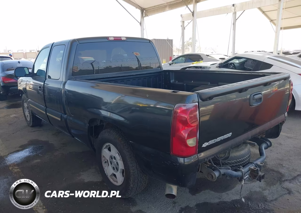 2005 Chevrolet Silverado 1500 Ls VIN:2GCEC19T251119826 - 3