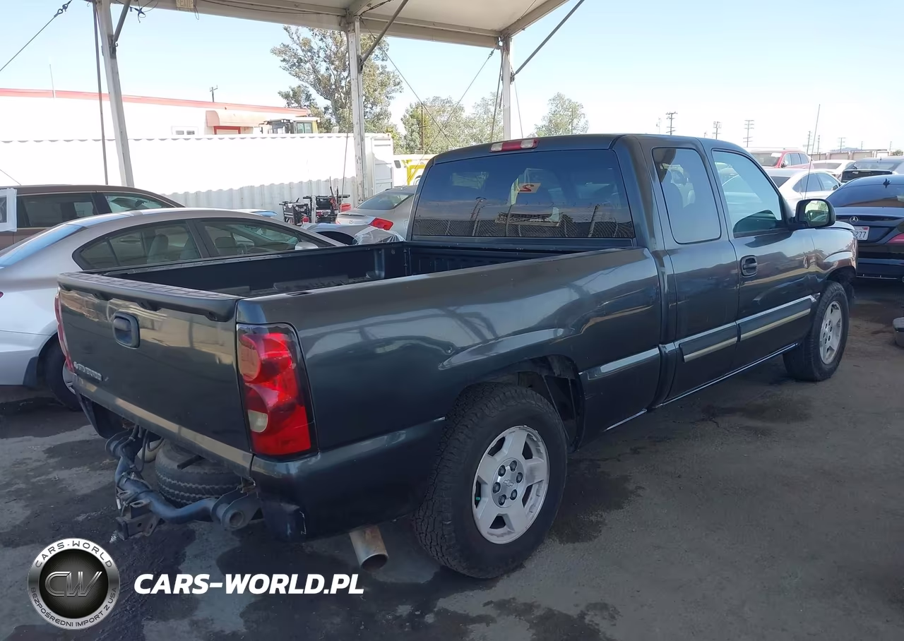 2005 Chevrolet Silverado 1500 Ls VIN:2GCEC19T251119826 - 4