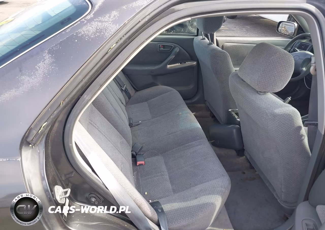 2000 Toyota Camry Le VIN:JT2BG22K2Y0383460 - 8