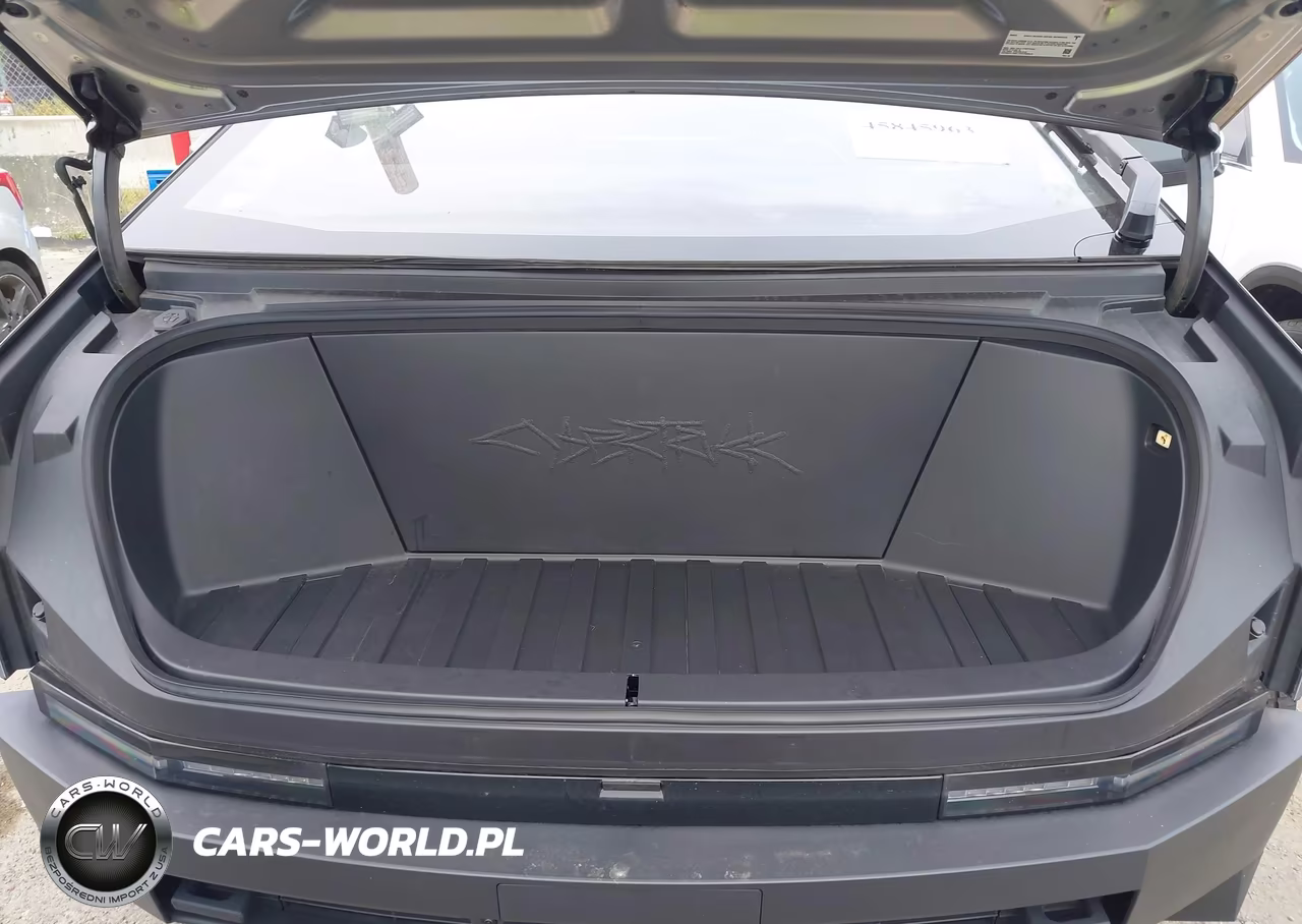 2025 Tesla Cybertruck All-Wheel Drive VIN:7G2CEHED5SA060833 - 10