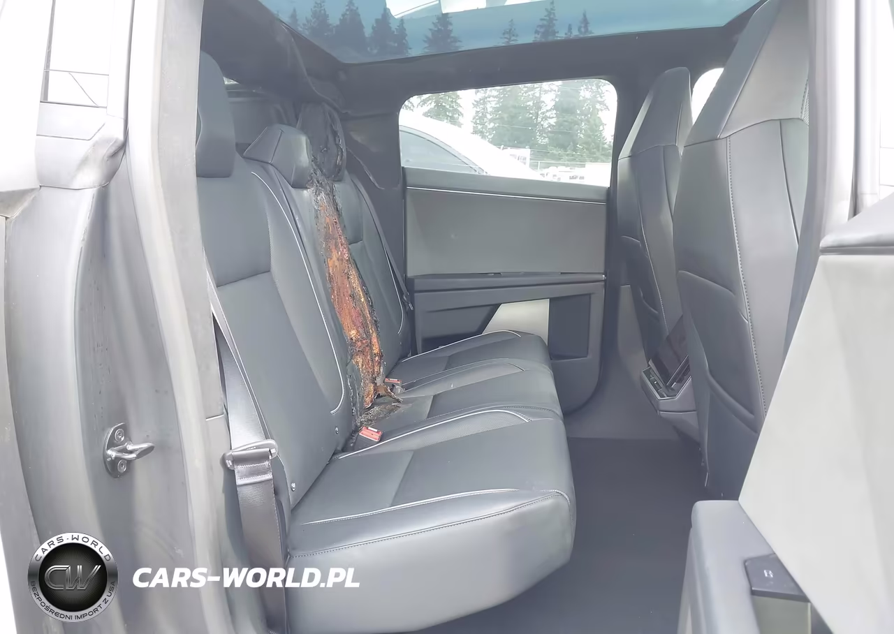 2025 Tesla Cybertruck All-Wheel Drive VIN:7G2CEHED5SA060833 - 8