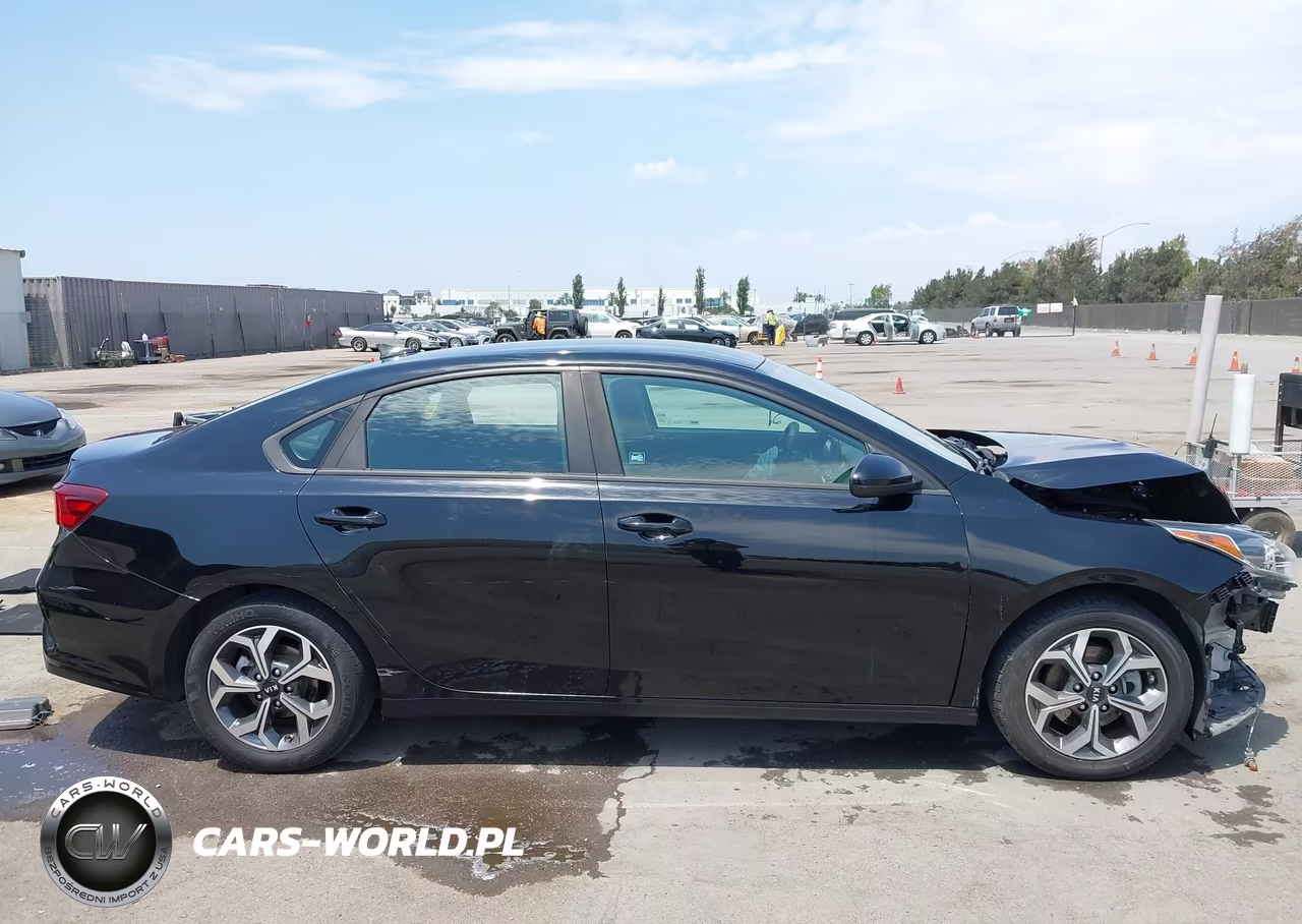2020 Kia Forte Lxs VIN:3KPF24ADXLE242996 - 14