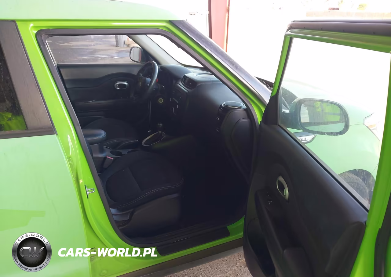 2017 Kia Soul + VIN:KNDJP3A59H7419740 - 5