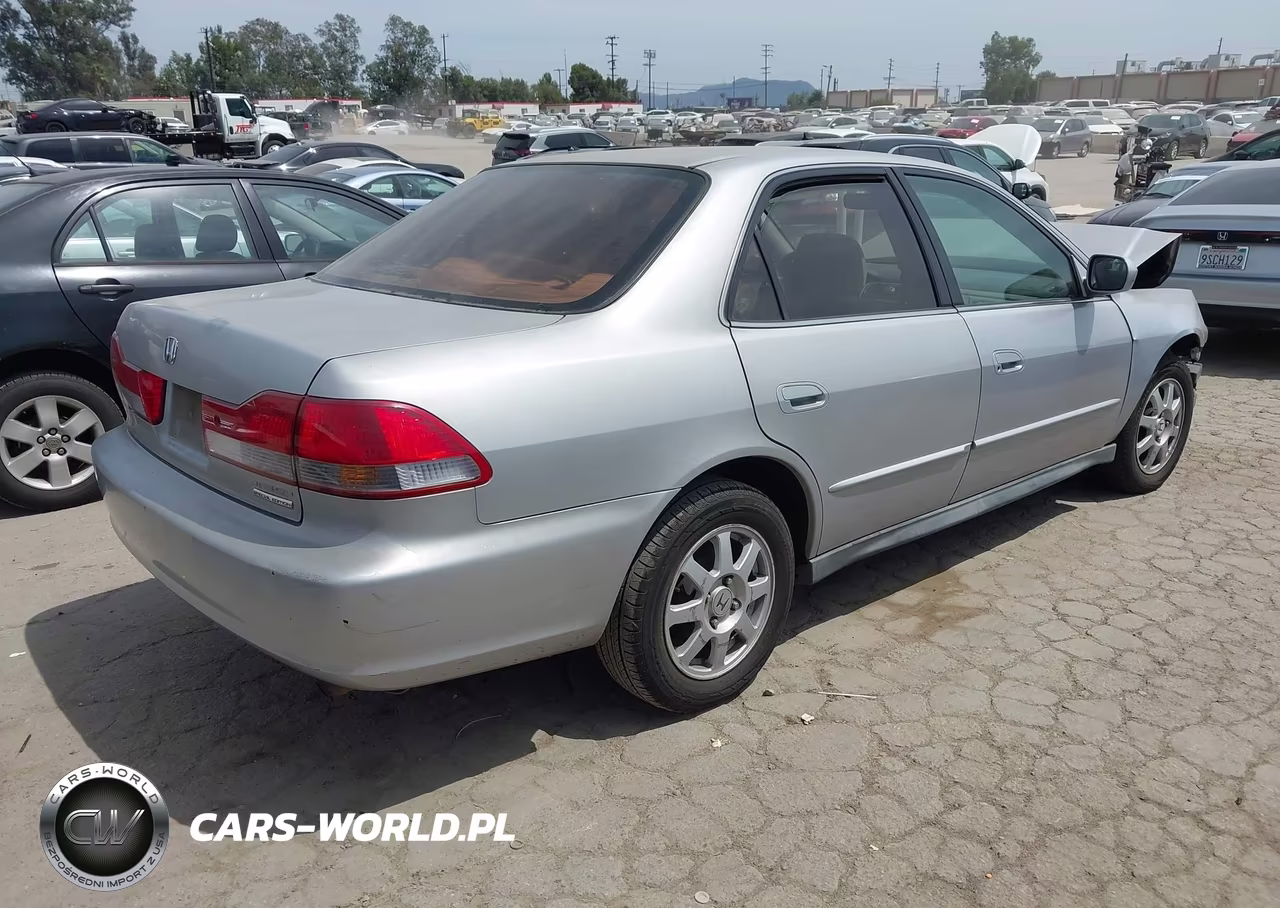 2002 Honda Accord 2.3 Ex-2.3 Se VIN:1HGCG66822A152952 - 4