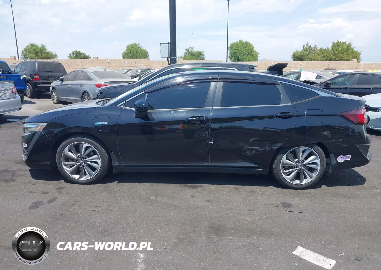 2018 Honda Clarity Plug-In Hybrid VIN:JHMZC5F14JC016681 - 14