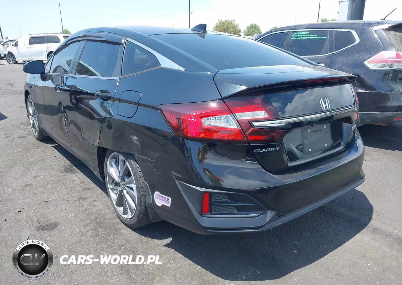 2018 Honda Clarity Plug-In Hybrid VIN:JHMZC5F14JC016681 - 3