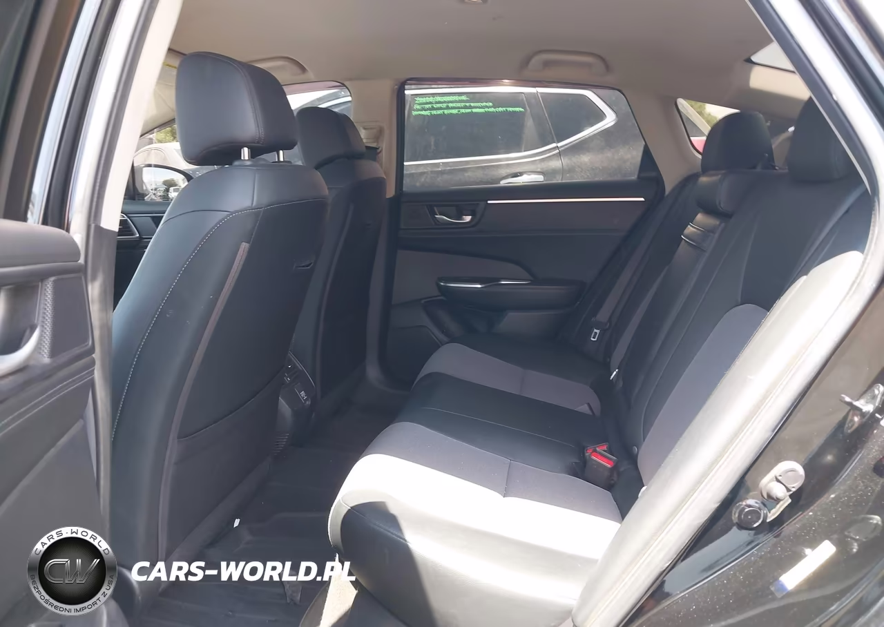 2018 Honda Clarity Plug-In Hybrid VIN:JHMZC5F14JC016681 - 8