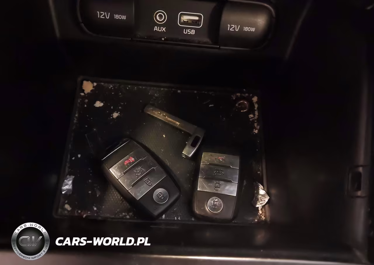 2019 Kia Sorento 3.3L Ex VIN:5XYPH4A5XKG555947 - 11