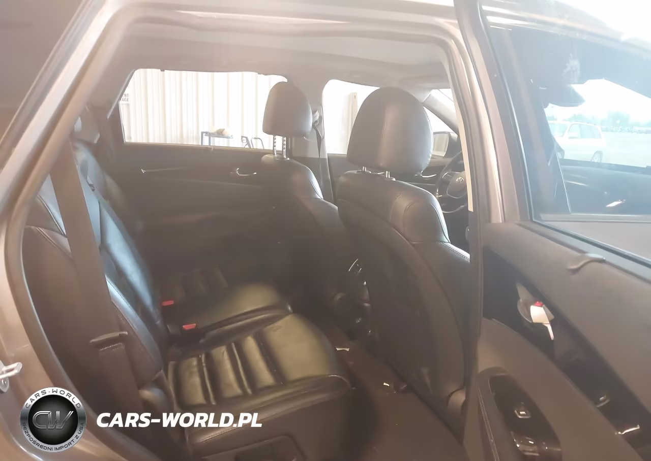 2019 Kia Sorento 3.3L Ex VIN:5XYPH4A5XKG555947 - 8