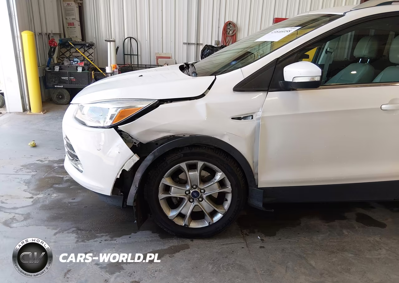 2016 Ford Escape Titanium VIN:1FMCU9J9XGUC30663 - 6