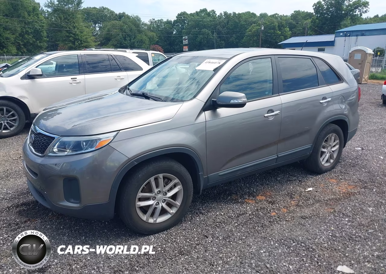 2015 Kia Sorento Lx VIN:5XYKT3A66FG566817 - 2