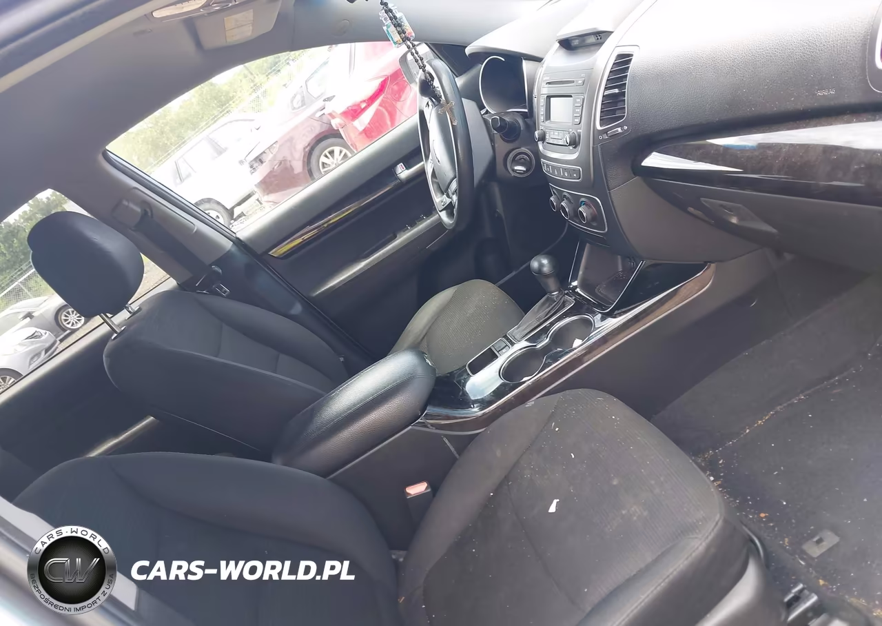2015 Kia Sorento Lx VIN:5XYKT3A66FG566817 - 5
