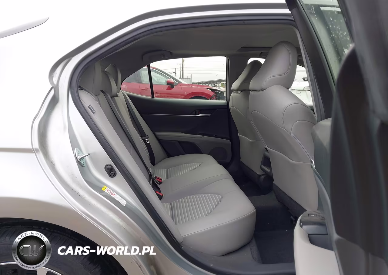 2018 Toyota Camry Se VIN:JTNB11HK1J3020514 - 8